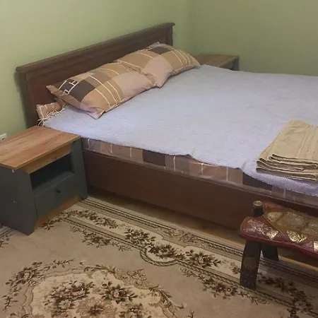 сімейний номер до 5 осіб Деревянный коттедж